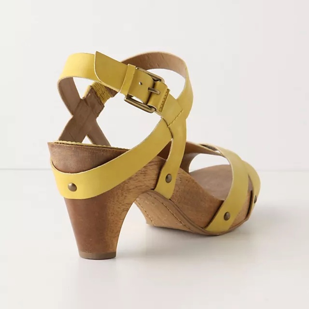 Anthropologie Schuler & Sons Yellow Wood Clog Sandal heel 8.5 Retro Cottagecore - Picture 5 of 16